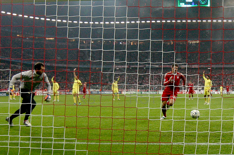 GER, UEFA CL, FC Bayern Muenchen  vs.  FC Villarreal  