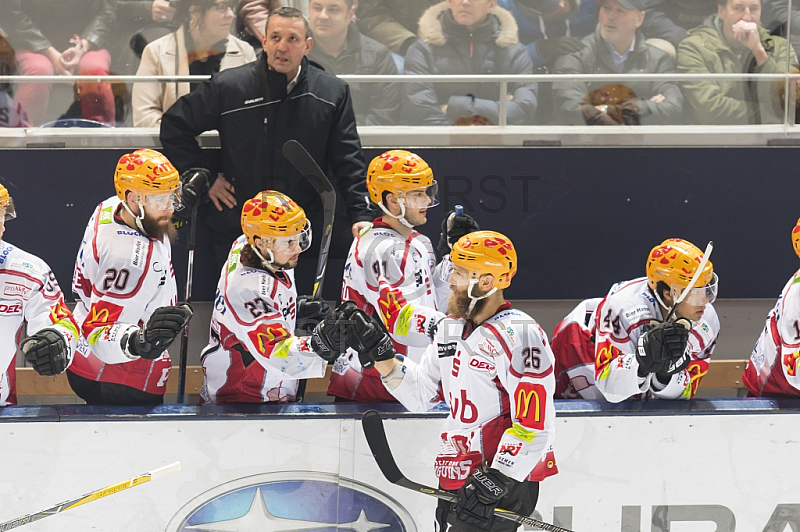 GER, DEL Play Off, EHC Red Bull Muenchen vs. Fischtown Pinguins Bremerhaven