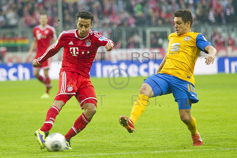 GER, 1.FBL,  FC Bayern Muenchen vs. Eintracht Braunschweig