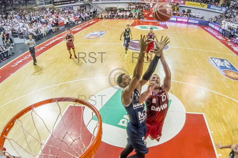 GER, BBL Playoff Spiel 3 , FC Bayern Muenchen vs. Alba Berlin