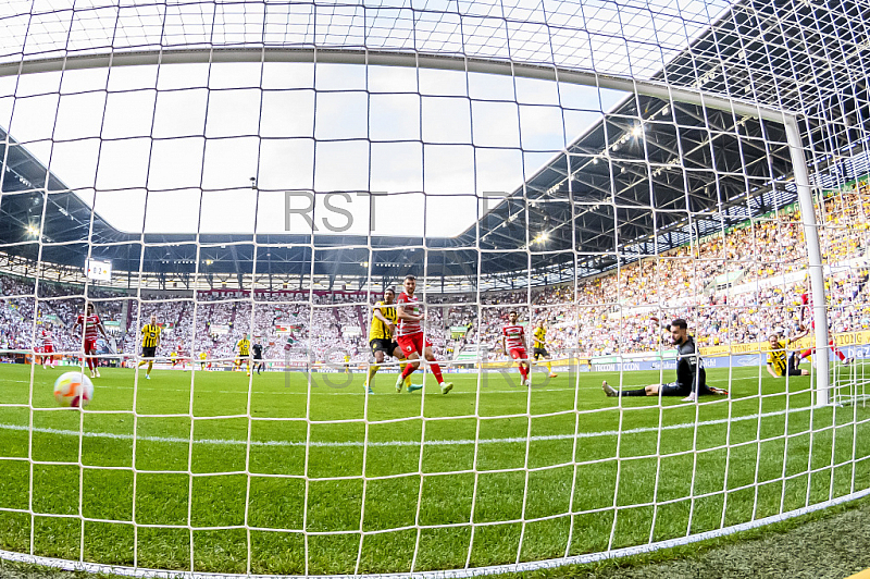 GER, DFB, FC Augsburg vs. Borussia Dortmund 