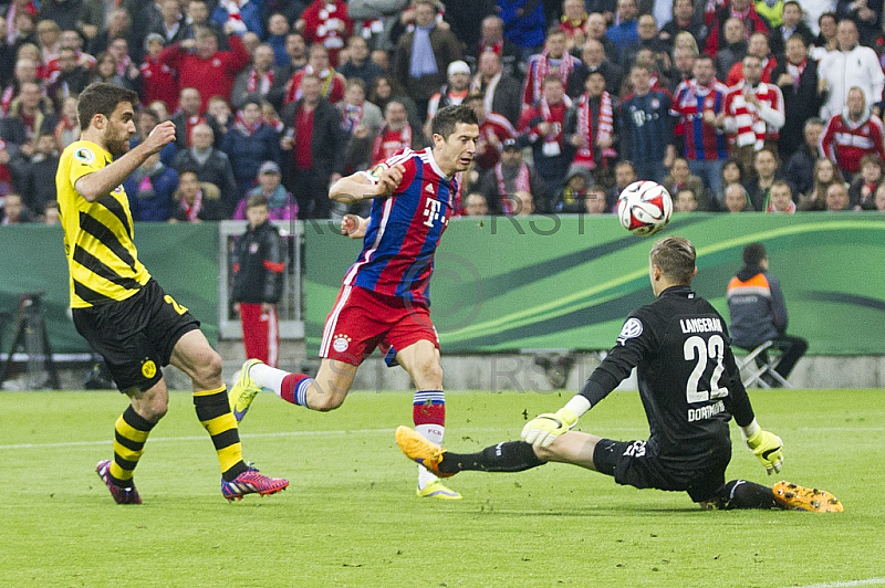 GER, DFB Pokal Halbfinale,  FC Bayern Muenchen vs. Borussia Dortmund