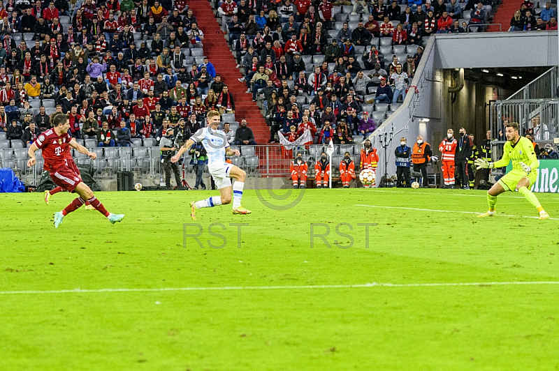 GER, UEFA CL, FC Bayern Muenchen (GER) vs Dynamo Kiew (UKR)