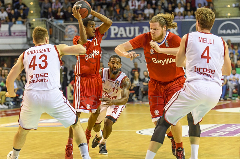 GER, Beko BBL Halbfinale Spiel 2  , FC Bayern Muenchen vs. Brose Baskets Bamberg