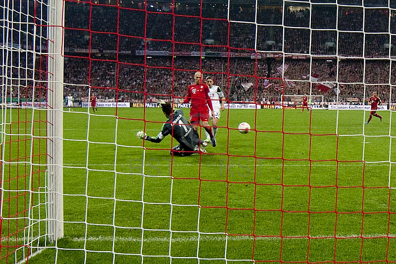 GER, DFB Pokal Halbfinale,  FC Bayern Muenchen vs. VfL Wolfsburg