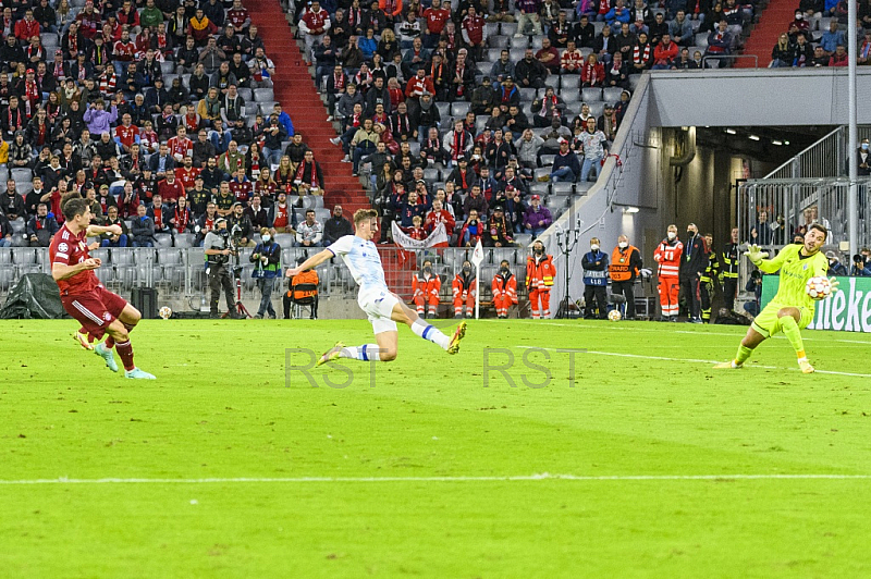 GER, UEFA CL, FC Bayern Muenchen (GER) vs Dynamo Kiew (UKR)