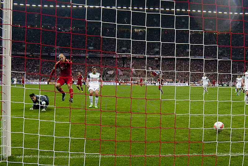 GER, DFB Pokal Halbfinale,  FC Bayern Muenchen vs. VfL Wolfsburg