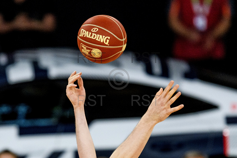 GER, easy credit BBl, Finale Spiel 2, FC Bayern Muenchen Basketball vs. Alba Berlin