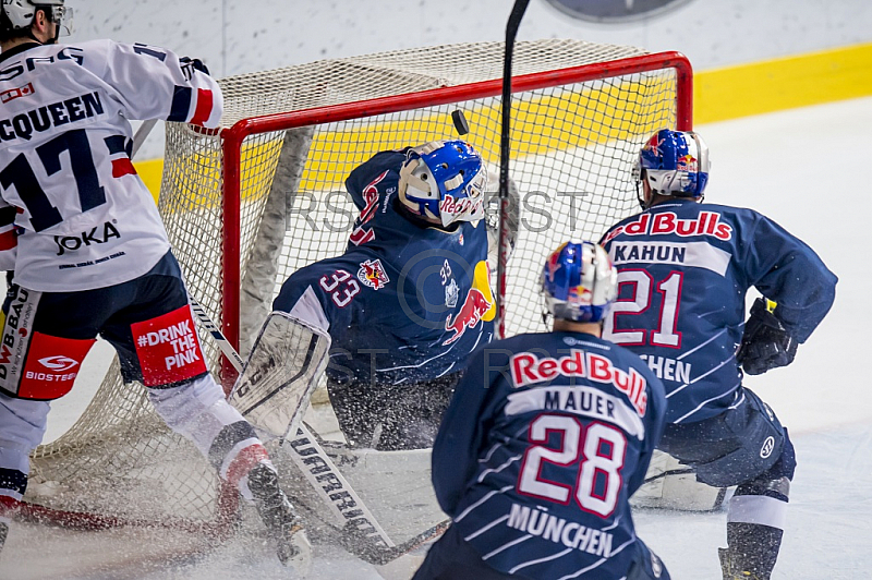 GER, DEL Playoff Halbfinale Spiel 1, EHC Red Bull Muenchen vs. Eisbaeren Berlin