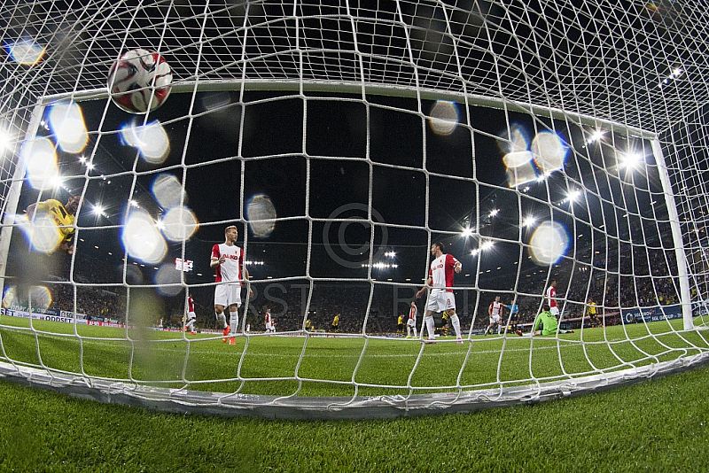 GER, 1.FBL,  FC Augsburg vs. Borussia Dortmund