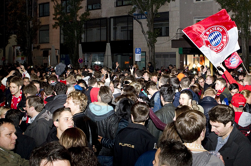 GER, Fanfeier auf der Muenchner Leopoldstasse