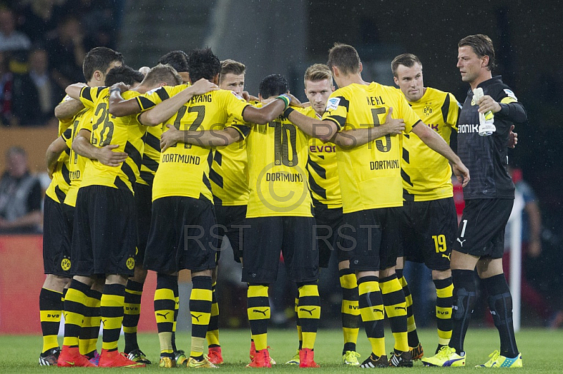 GER, 1.FBL,  FC Augsburg vs. Borussia Dortmund