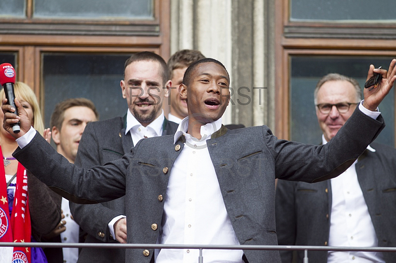 GER, Meisterfeier des FC Bayern Muenchen auf dem Muenchner Marienplatz