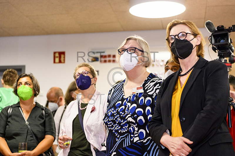 GER, Eroeffnungsfeier des Hauses fuer Kinder in der Wackersbergerstr 71