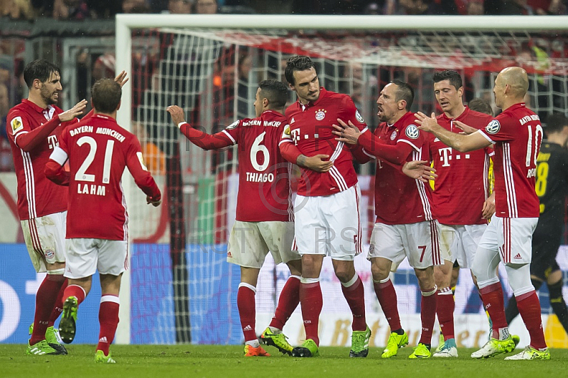 GER, DFB Pokal, Halbfinale,  FC Bayern Muenchen vs. Borussia Dortmund