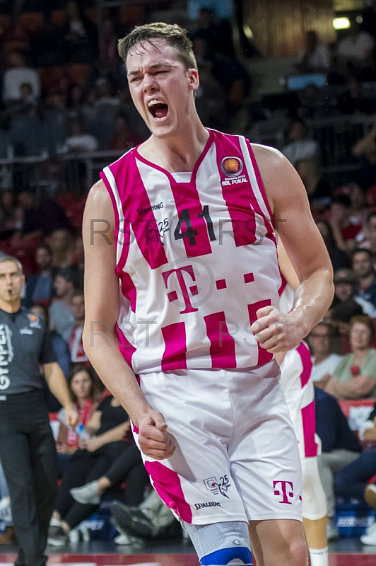 GER, BBL, Pokal FC Bayern Muenchen vs.  Telekom Baskets Bonn