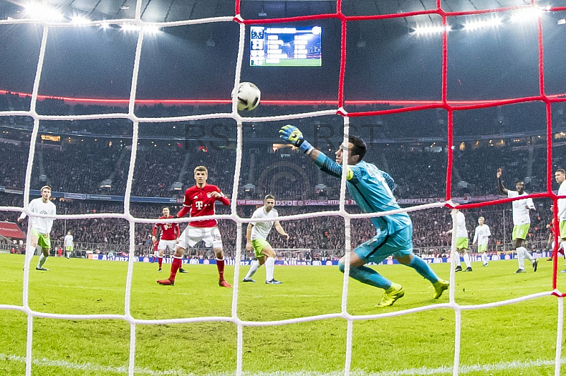 GER, 1.FBL,  FC Bayern Muenchen vs. VfL Wolfsburg