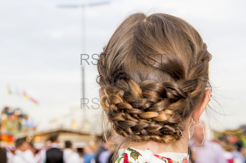 GER, Feature Oktoberfest Frisuren