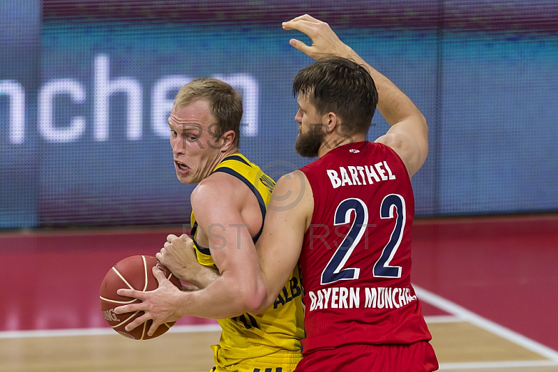 GER, BBL Playoff Finale, Spiel 3, FC Bayern Muenchen vs. Alba Berlin
