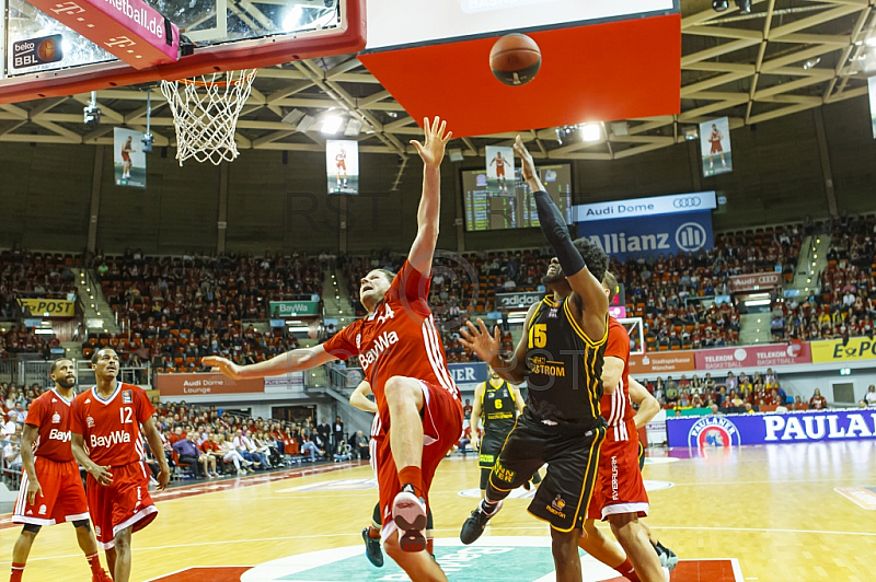 GER, Beko BBLPlayoff  , FC Bayern Muenchen vs. MHP RIESEN Ludwigsburg