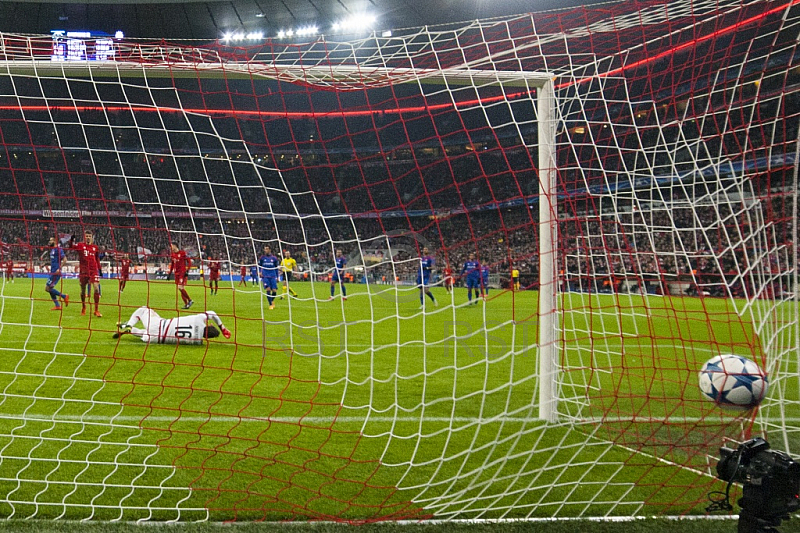 GER, UEFA CL,  FC Bayern Muenchen (GER) vs. Olympiacos FC (GRE)