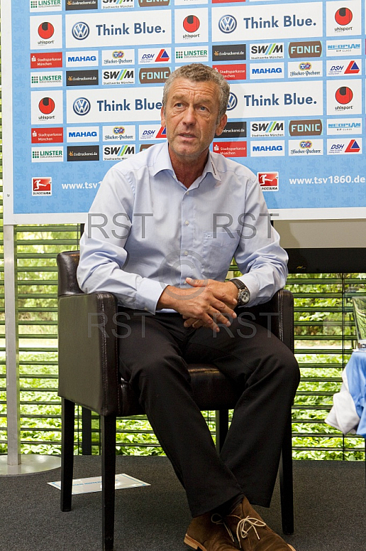 GER, 2.FBL, Trainervorstellung Friedhelm Funkel beim TSV 1860