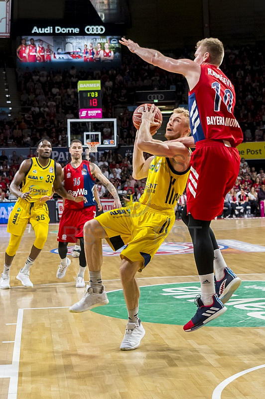 GER, BBL Playoff Finale, Spiel 1, FC Bayern Muenchen vs. Alba Berlin
