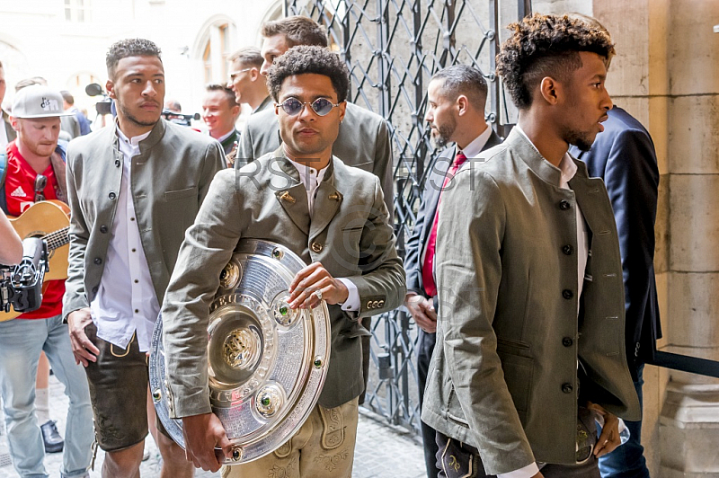 GER, 1.FBL,  FC Bayern Muenchen Meisterfeier auf dem Marienplatz