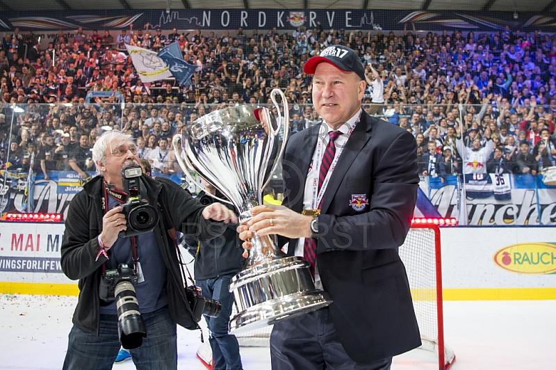 GER, DEL Playoff Finale Spiel 5, EHC Red Bull Muenchen vs. Grizzlys Wolfsburg