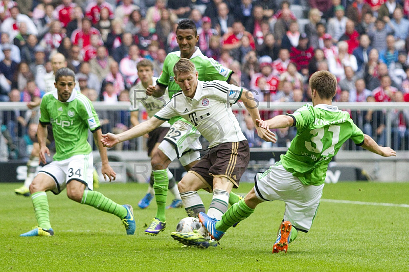 GER, 1.FBL,  FC Bayern Muenchen vs . VfL Wolfsburg