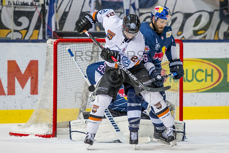 GER, DEL Playoff Finale Spiel 5, EHC Red Bull Muenchen vs. Grizzlys Wolfsburg