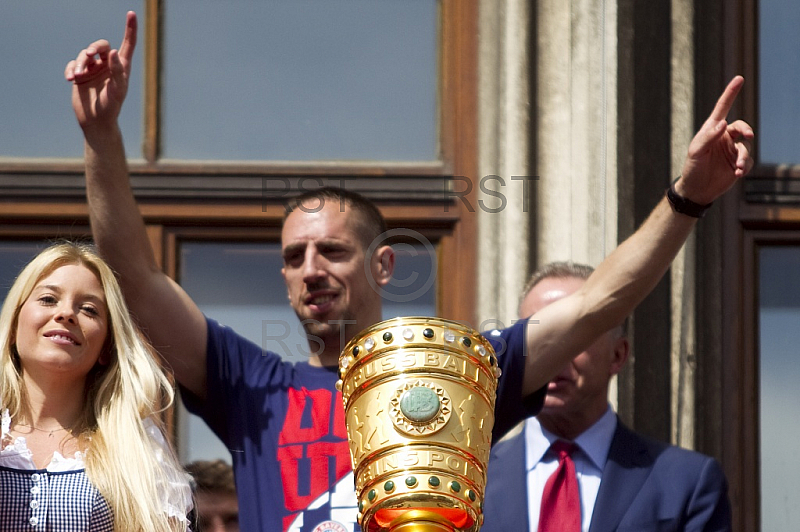 GER, 1.FBL, Meister Double Feier auf dem Marienplatz Muenchen